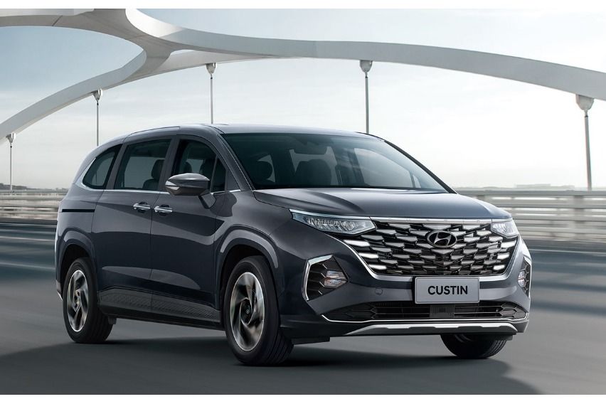 Hyundai Custin