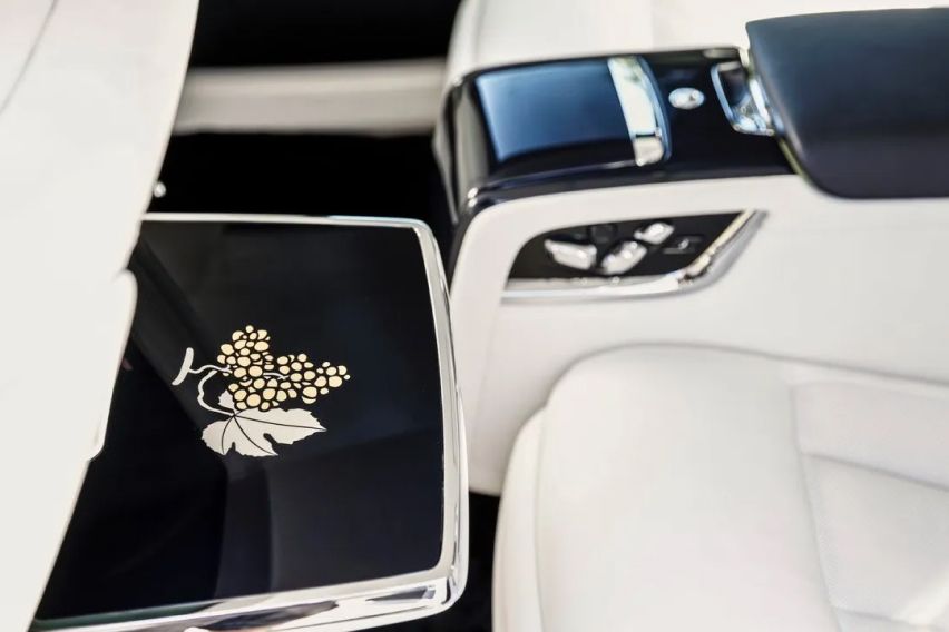 Rolls-Royce Phantom Cinque Terre