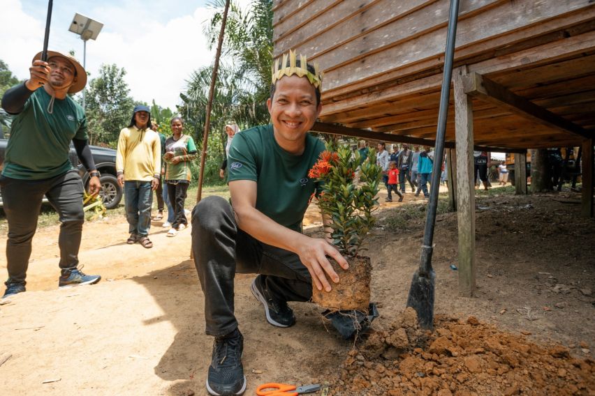 Ford Global Caring Month in Malaysia