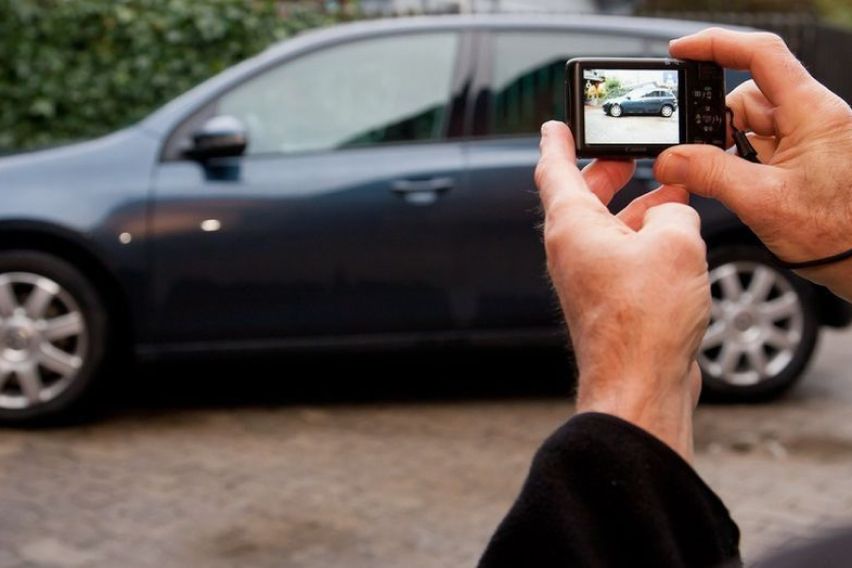 Selling car in the UAE