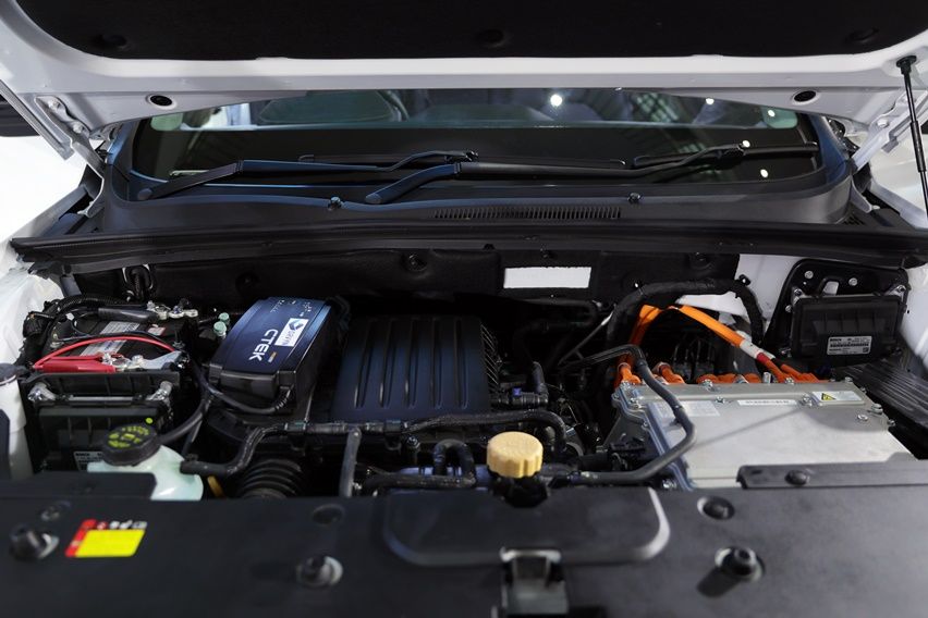 Wuling Almaz RS Pro Hybrid