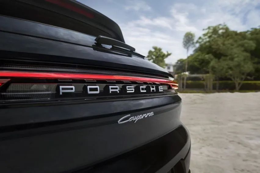 2023 Porsche Cayenne