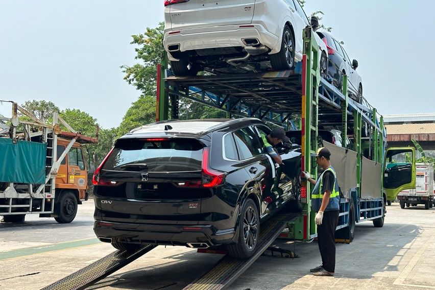 Pengiriman All New Honda CR-V e HEV hybrid