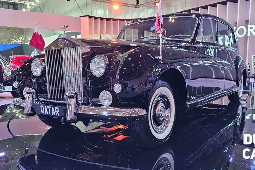 Rolls-Royce Phantom V 7-Passenger Enclosed Limousine 1962 - Sheikh Ahmad Bin Ali Al Thani
