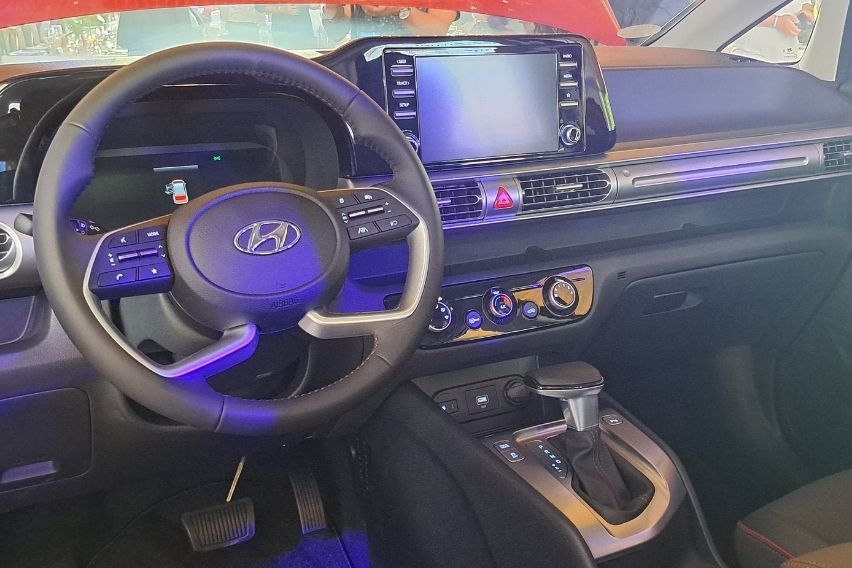 Hyundai Stargazer X (1)