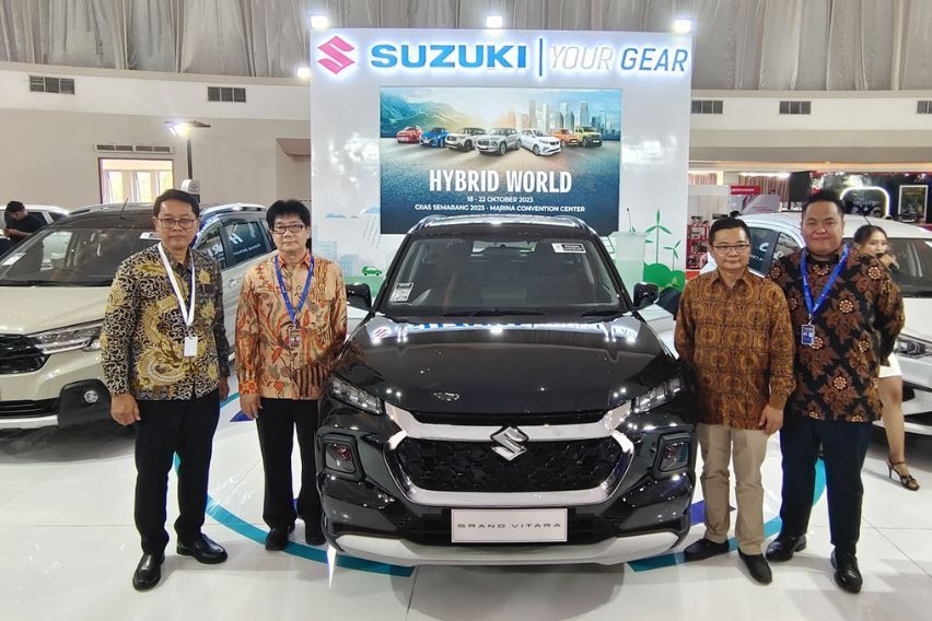 Ragam Promo Suzuki di GIIAS Semarang 2023, Ertiga Hybrid Cashback Rp34 juta