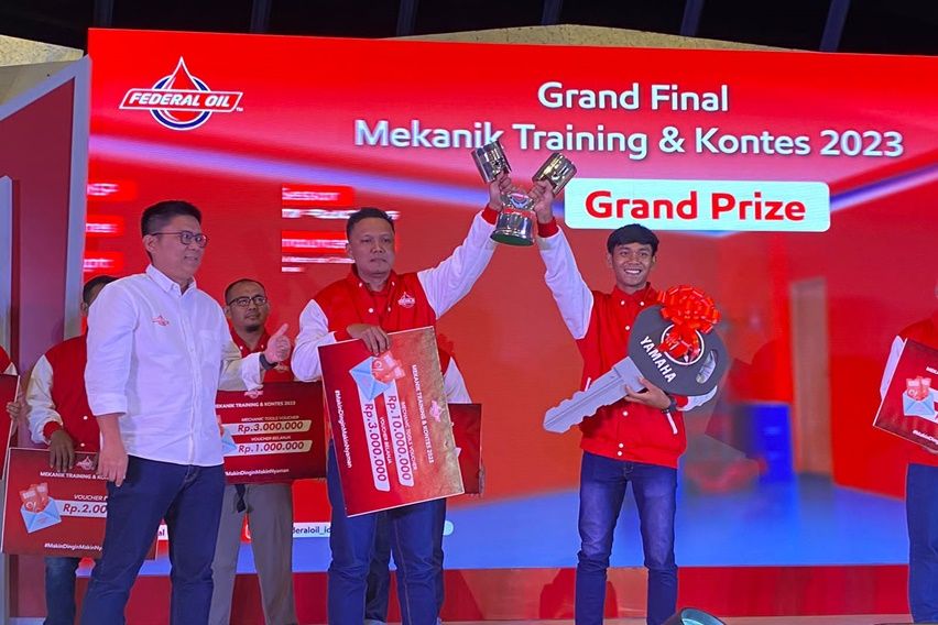 Kompetisi mekanik Federal Oil dapat rekor Muri