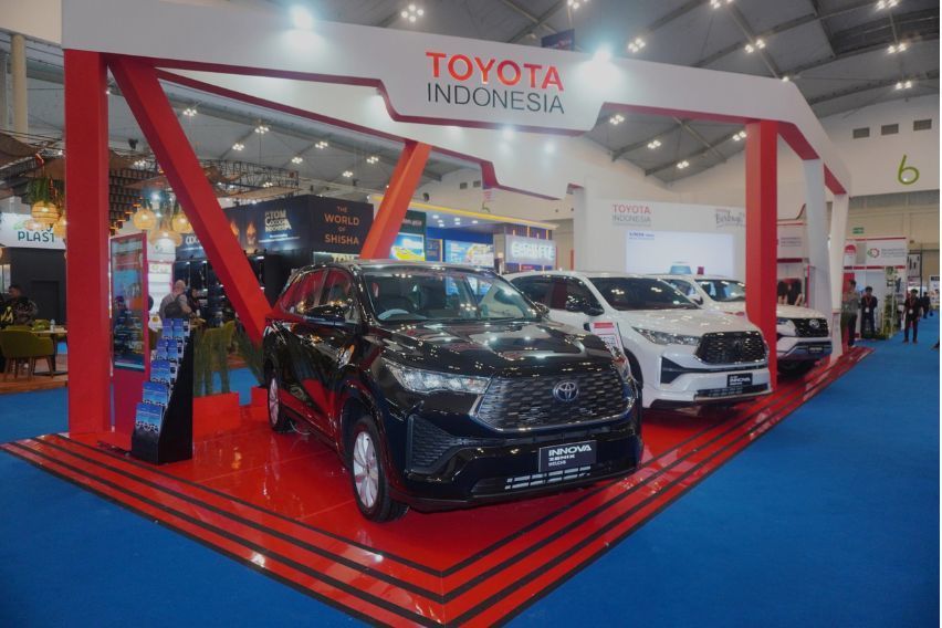 Capaian Ekspor Toyota Naik, Yaris Cross dan Innova Zenix Hybrid Jadi Tumpuan