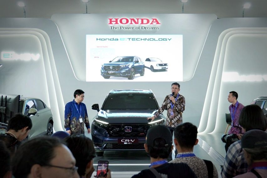 Honda Bawa All New CR-V dan Tebar Promo di GIIAS Semarang 2023