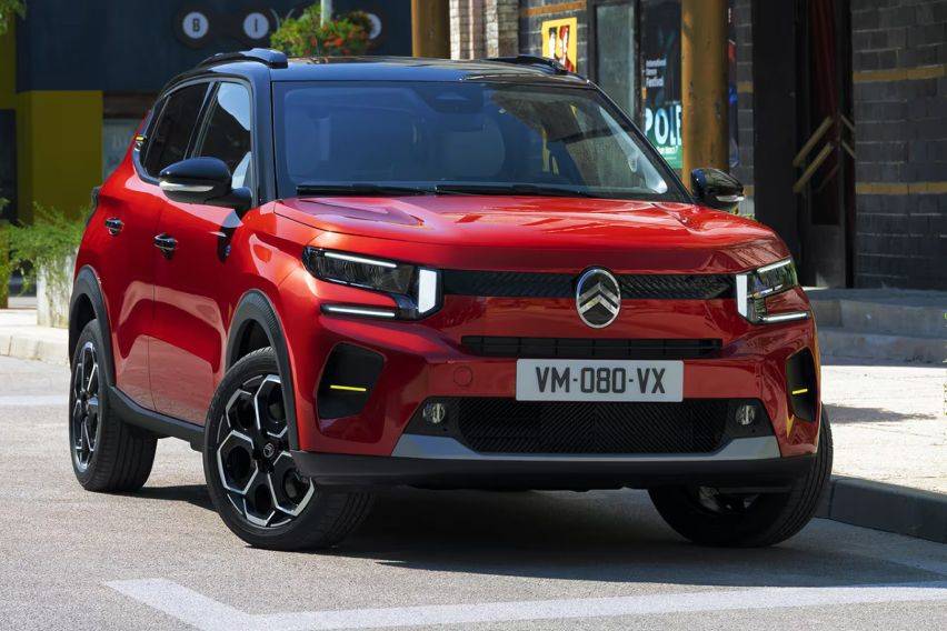 Meet Citroen’s new electric supermini, the e-C3 Meet Citroen’s new electric supermini, the e-C3