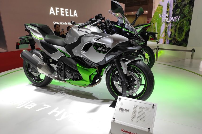 Kawasaki Ninja 7 Hybrid