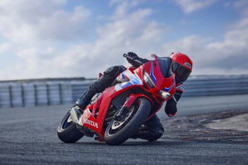 2024 Honda CBR650R revealed with industry-first E-Clutch tech