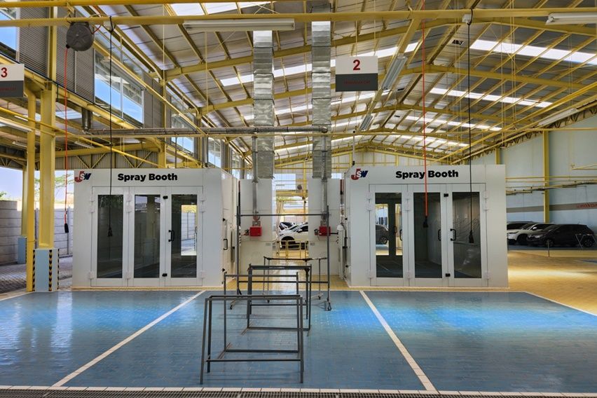 Fasilitas bodi dan cat Honda Semarang 