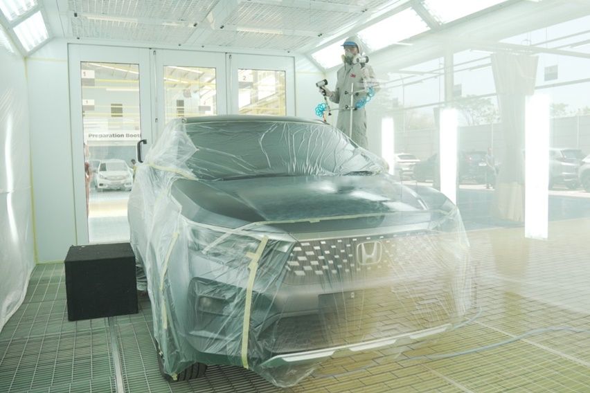 Fasilitas bodi dan cat Honda Semarang 