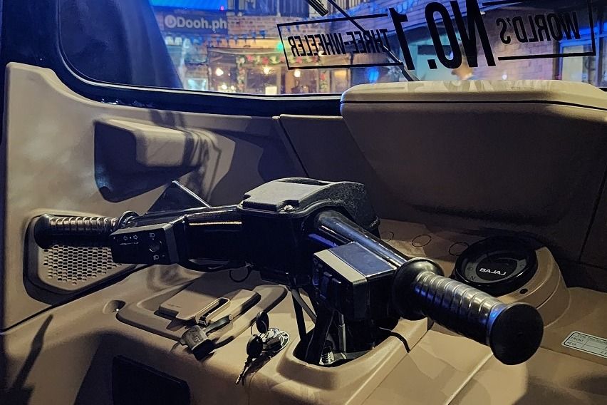 Bajaj Black Bida Edition