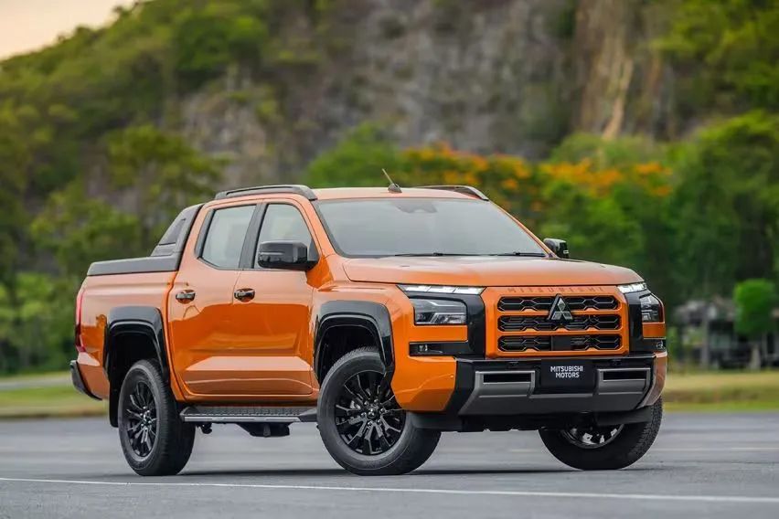Mitsubishi Triton