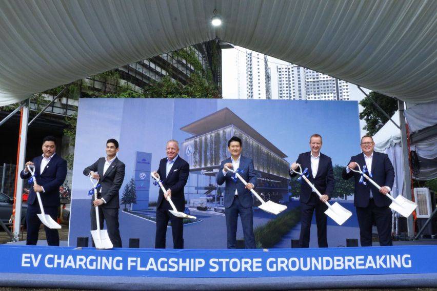 BMW and Gentari join hands for EV Charging Flagship Store in Jalan Kuching