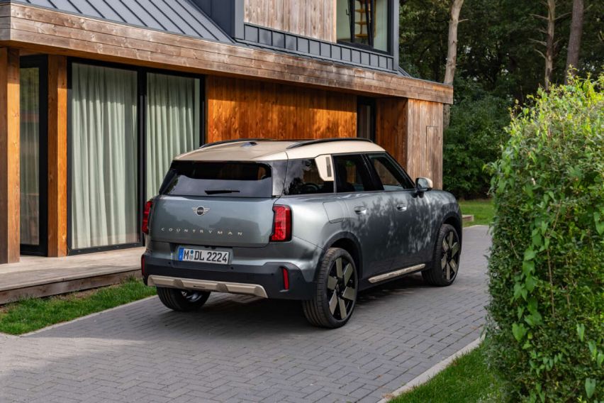 2024 MINI Countryman C