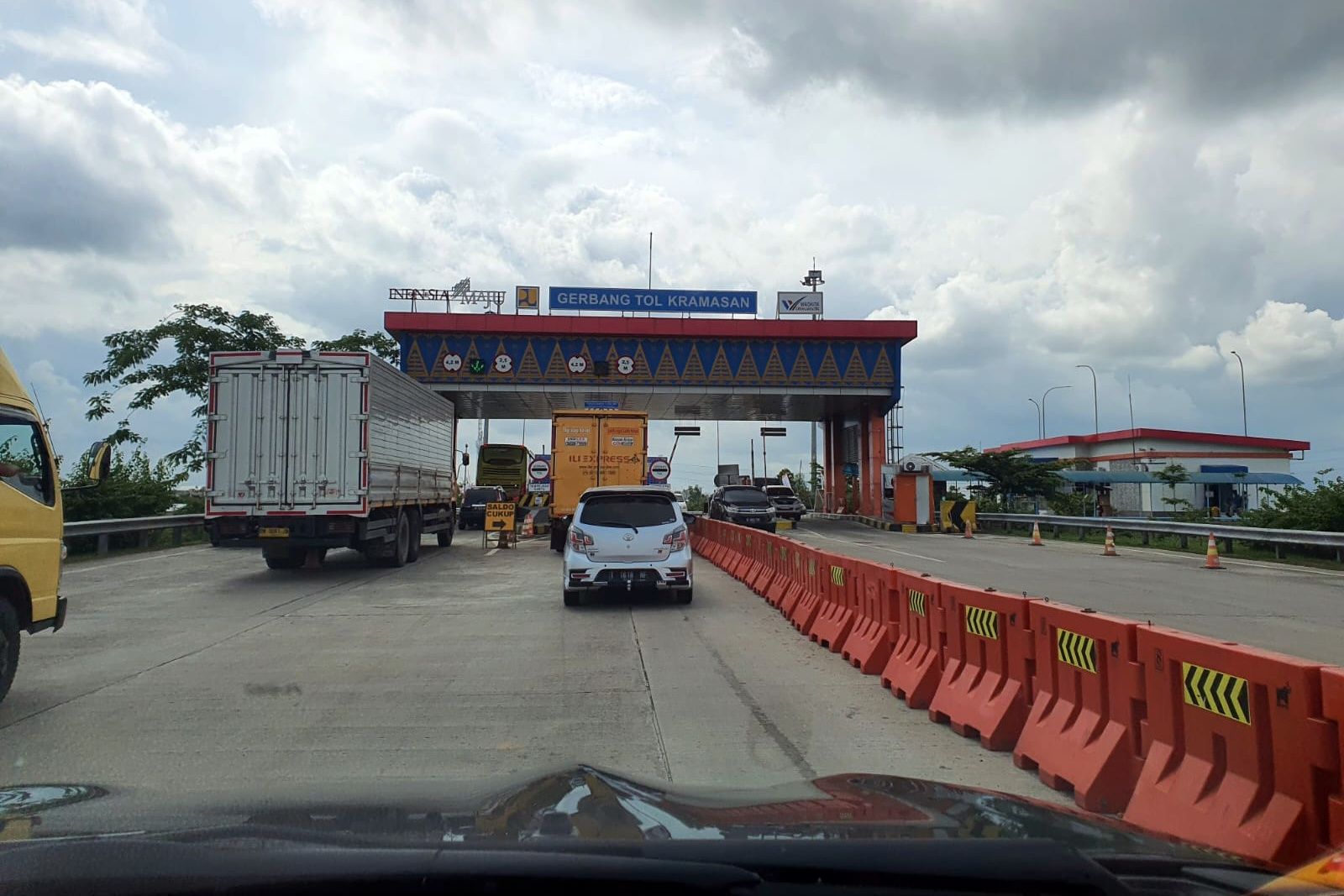 Tol lintas Sumatra