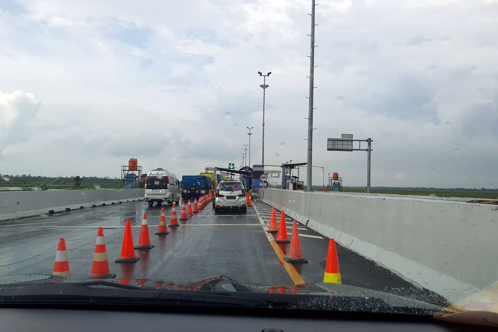 Tol lintas Sumatra