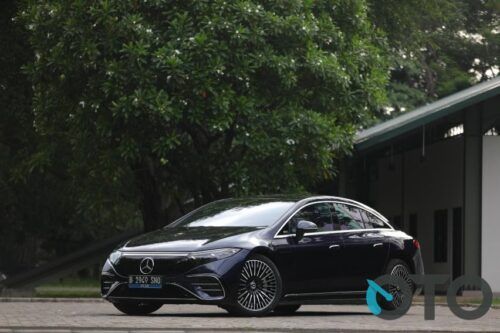 Electria Vol. 2: Kenyamanan Superior Mercedes-Benz EQS 450+, Jarak Bukan Masalah!