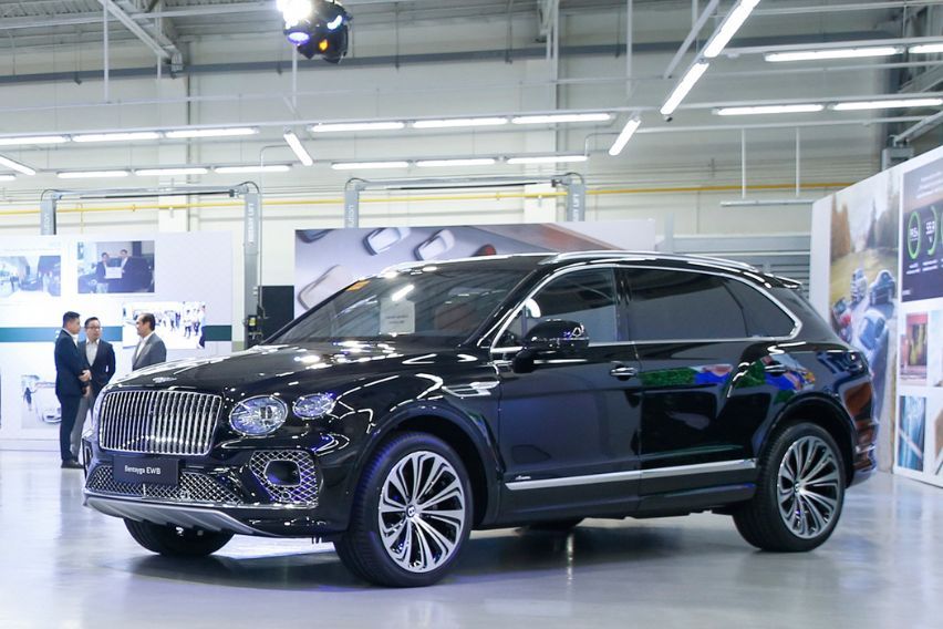 Bentley Bentayga Extended Wheelbase (EWB)