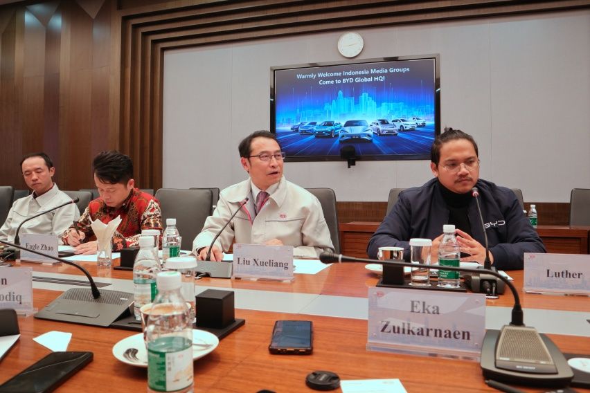 Liu Xueliang - President Director BYD Asia-Pacific Sales Division