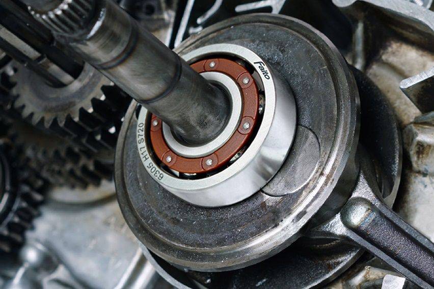 Pakai Bearing High Performance di Mesin Sepeda Motor? Ini Cara Pasang dan Merawatnya