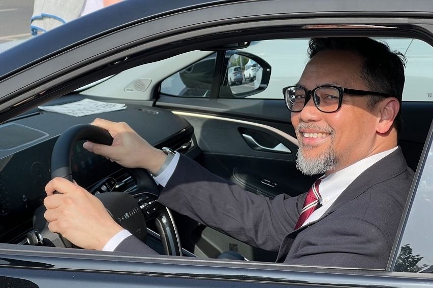 Josel Francisco Ignacio onboard the Omoda 5