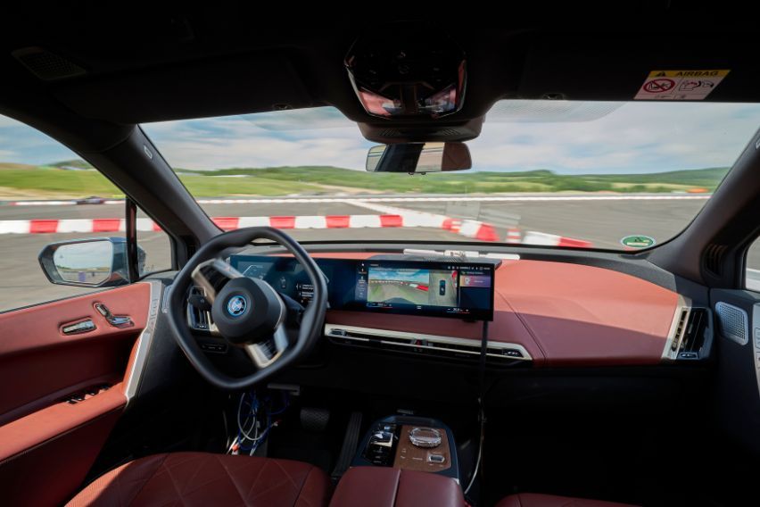 BMW x Valeo Teleoperated Valet Parking