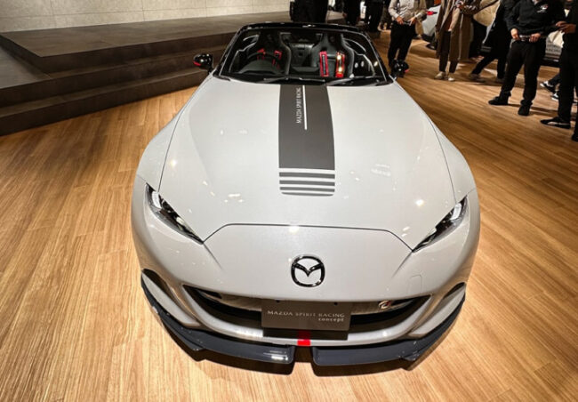 Mazda MX-5 Spirit racing