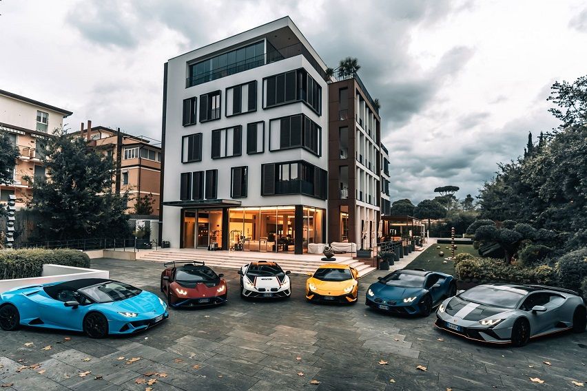 Lamborghini Huracan Triburte Drive from Lambo 3