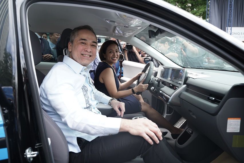 Hyundai Ioniq 5 turnover to Makati