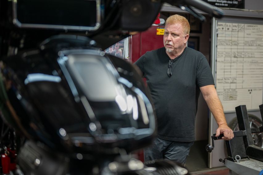 BMW R 18 Transcontinental customized by Paul Yaffe