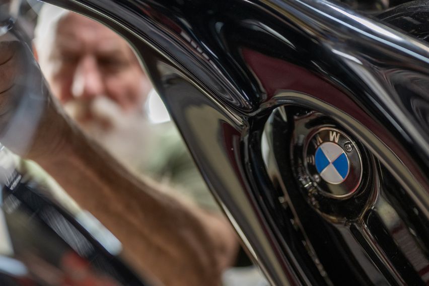 BMW R 18 Transcontinental customized by Paul Yaffe