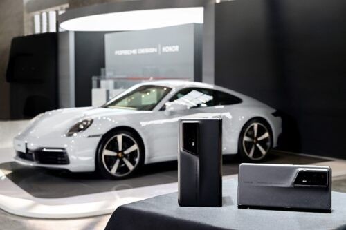 Porsche Design, Honor release new mobile phone