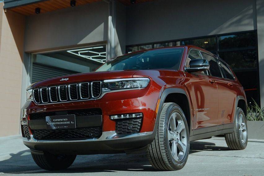 Jeep PH wants you to unwind with latest promo for Grand Cherokee L