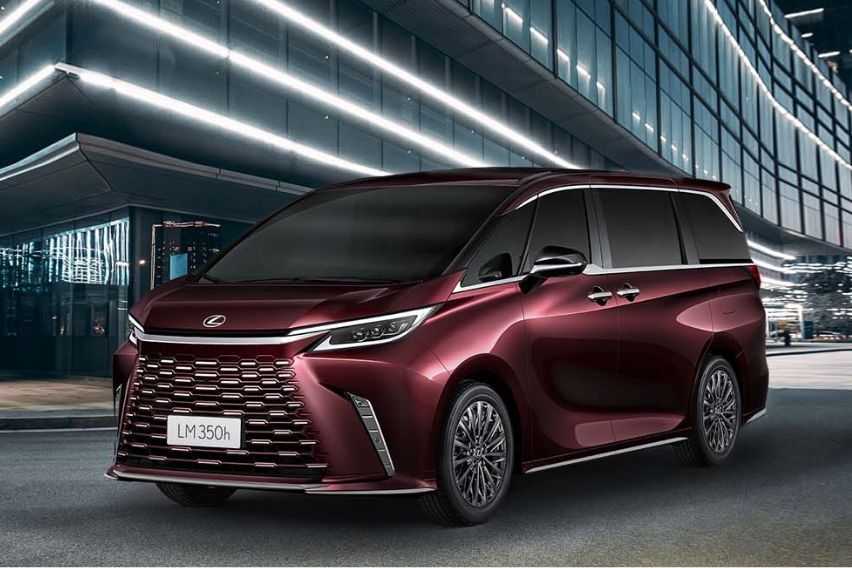 Lexus LM