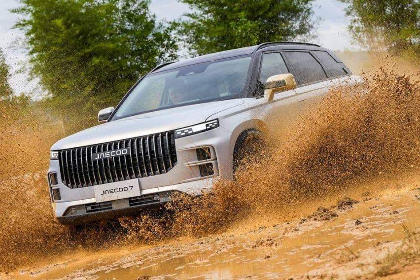 Jaecoo J7, a new contender in Off-Road suvs tested for toughnes locally at M4TREC