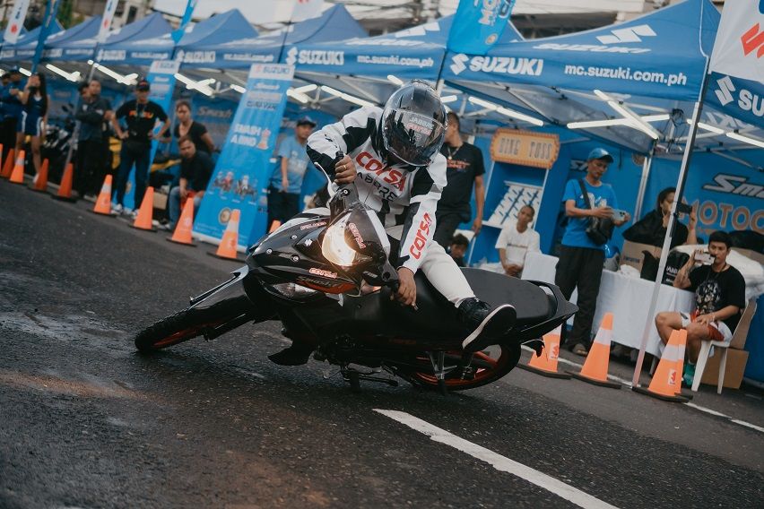 Suzuki Smash Motoquest Caravan 4