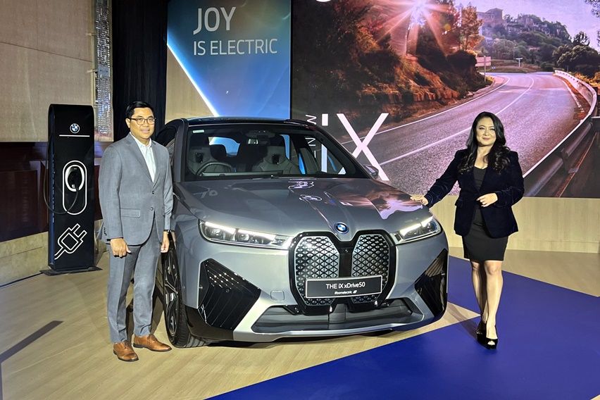 BMW iX xDrive50 Sport