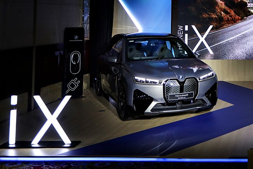 BMW iX xDrive50 Sport