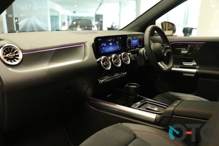 New Mercedes-Benz GLA 200 AMG Line