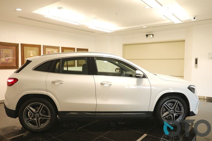 New Mercedes-Benz GLA 200 AMG Line