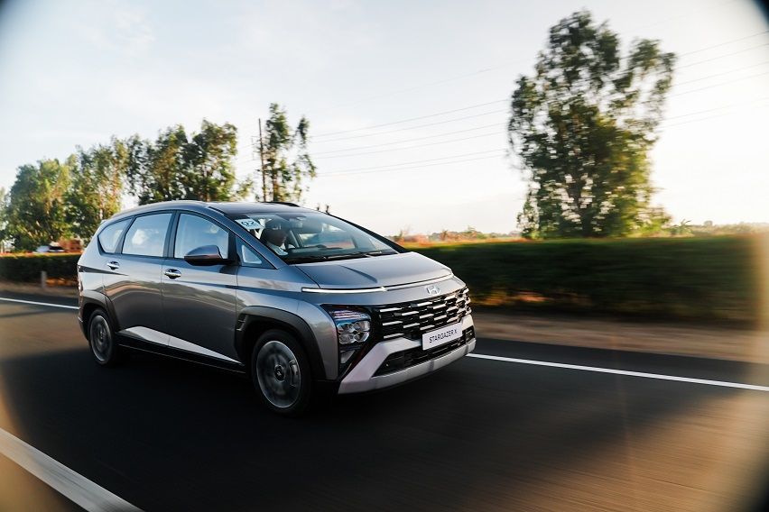 Hyundai Stargazer X by Kent Flores