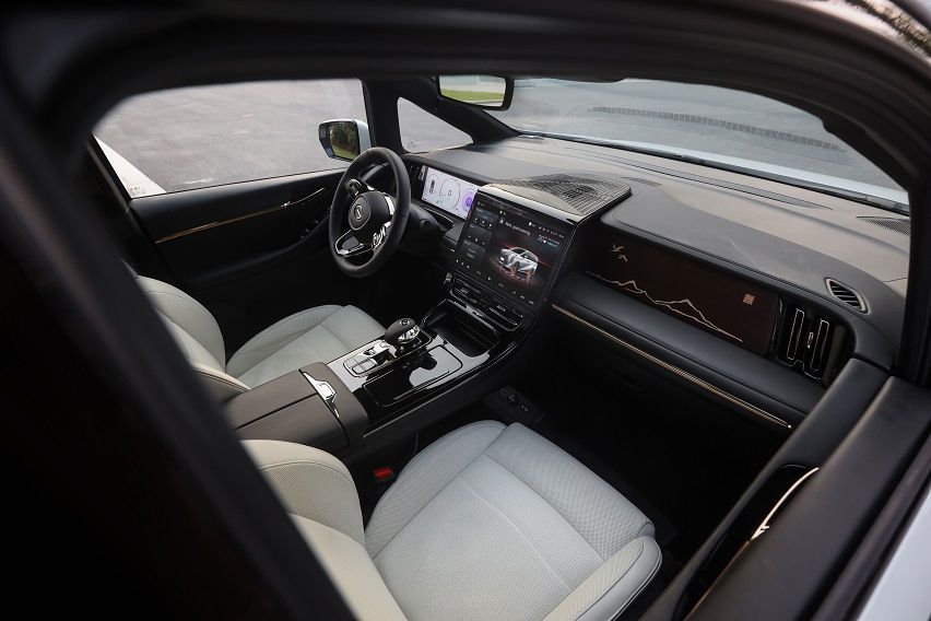 GAC M8 from GAC PH 4