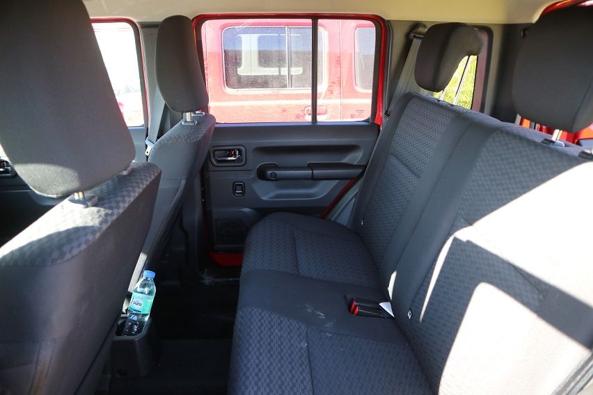 Suzuki Jimny 5-Door by Juan Paulo Papa 2