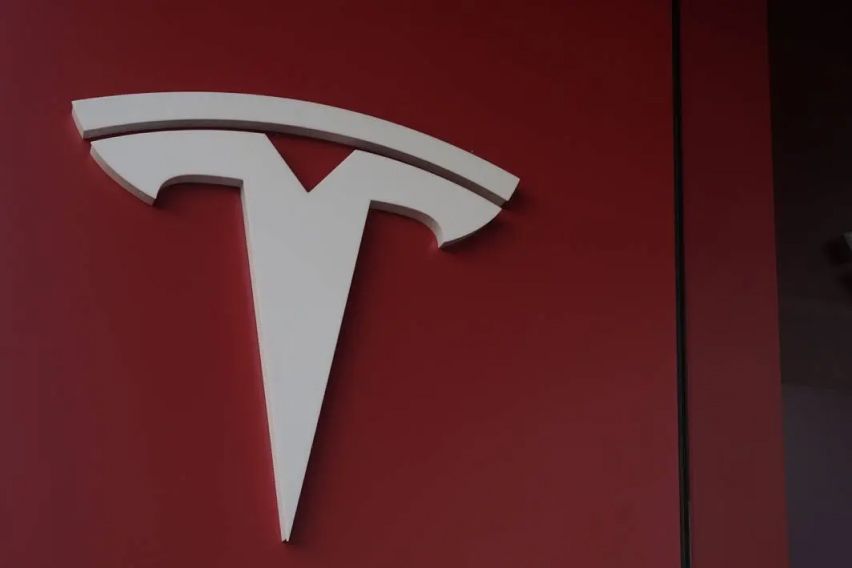 new Tesla AC destination charging stations