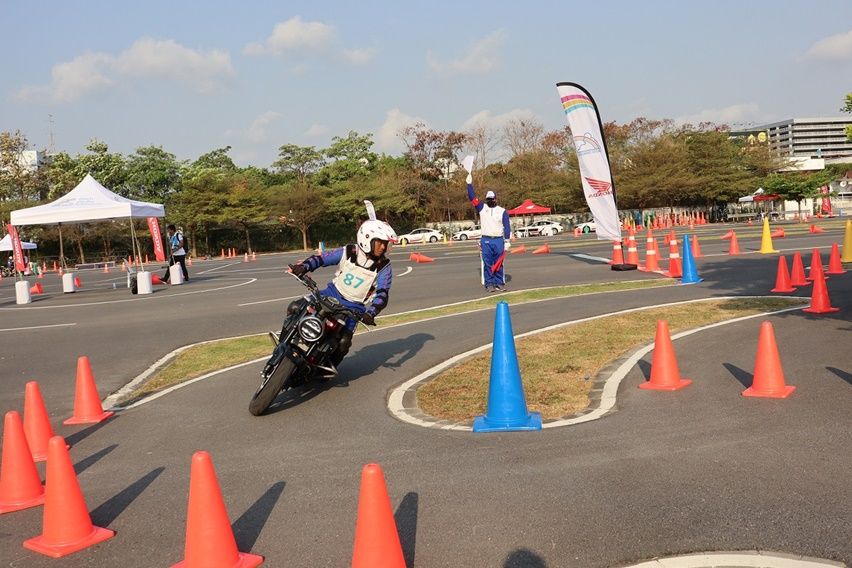 AHM Riding Instructor