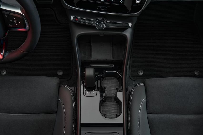 2024 Volvo C40 Recharge